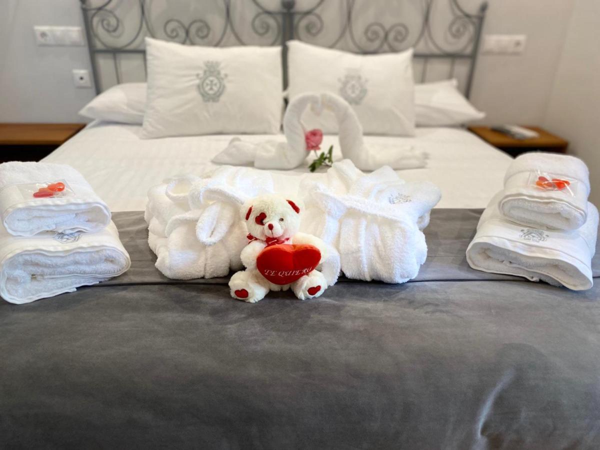 Hotel Monasterio De Tejeda Garaballa Eksteriør bilde